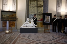 Statua del dio Mitra foto Franz Benvenuti-F3Press