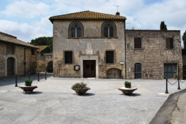 Tarquinia Piazza Titta Marini  - Archivio Storico Comunale