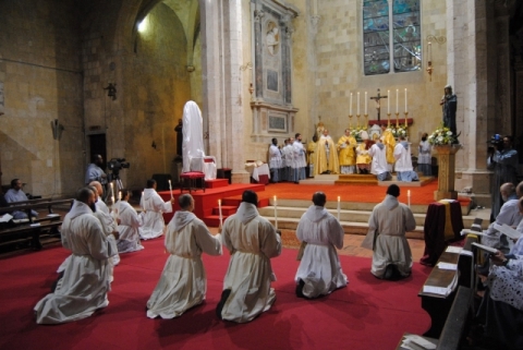CHoiesa di San Francesco Tarquinia Ordinazione Diaconi Frati Francescani dellì Immacolata